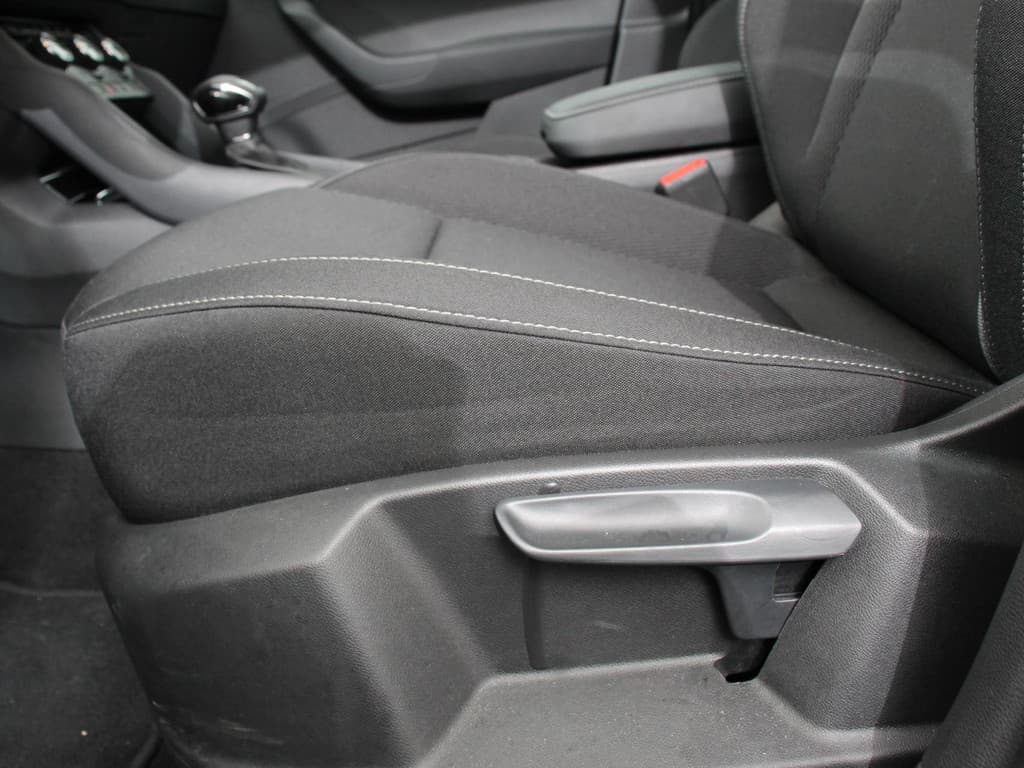 Škoda Karoq 1.5 TSI 150pk DSG ACT Selection thumbnail 18