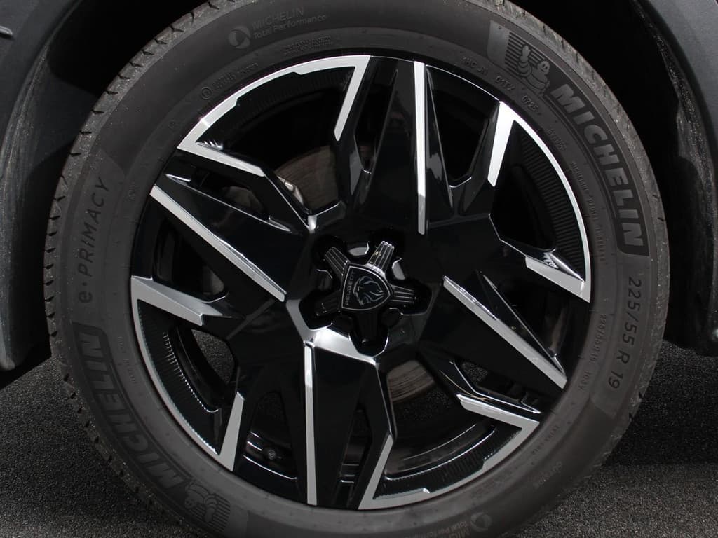 Peugeot 5008 1.2 Hybrid 145pk Automaat Allure 7p thumbnail 2