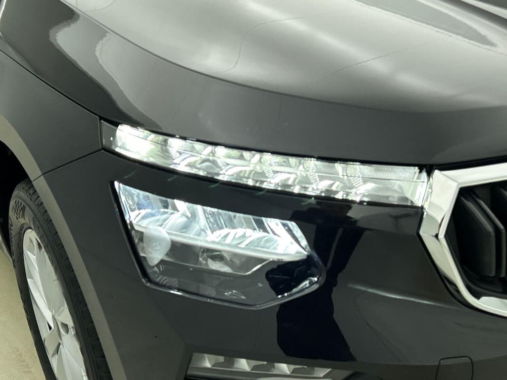 Škoda Kamiq 1.0 TSI Business Edition DSG thumbnail 25