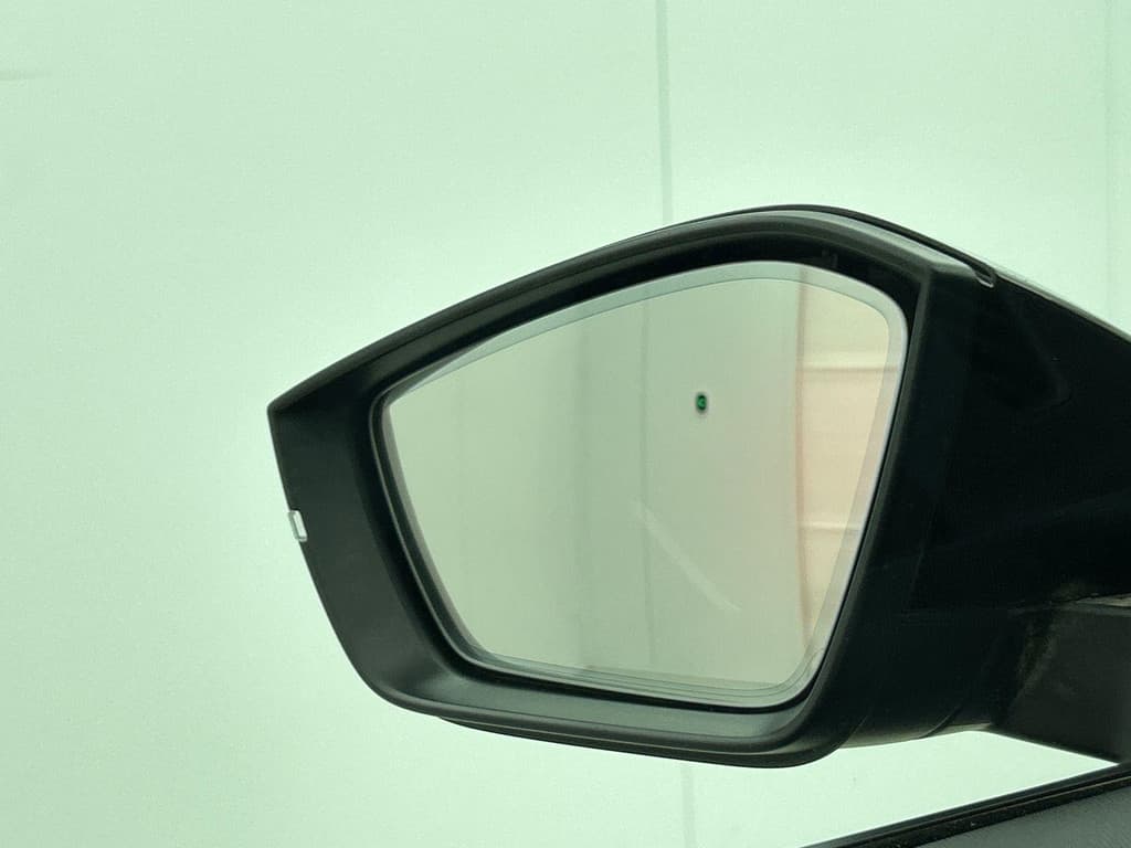 Škoda Kamiq 1.0 TSI Business Edition DSG thumbnail 26