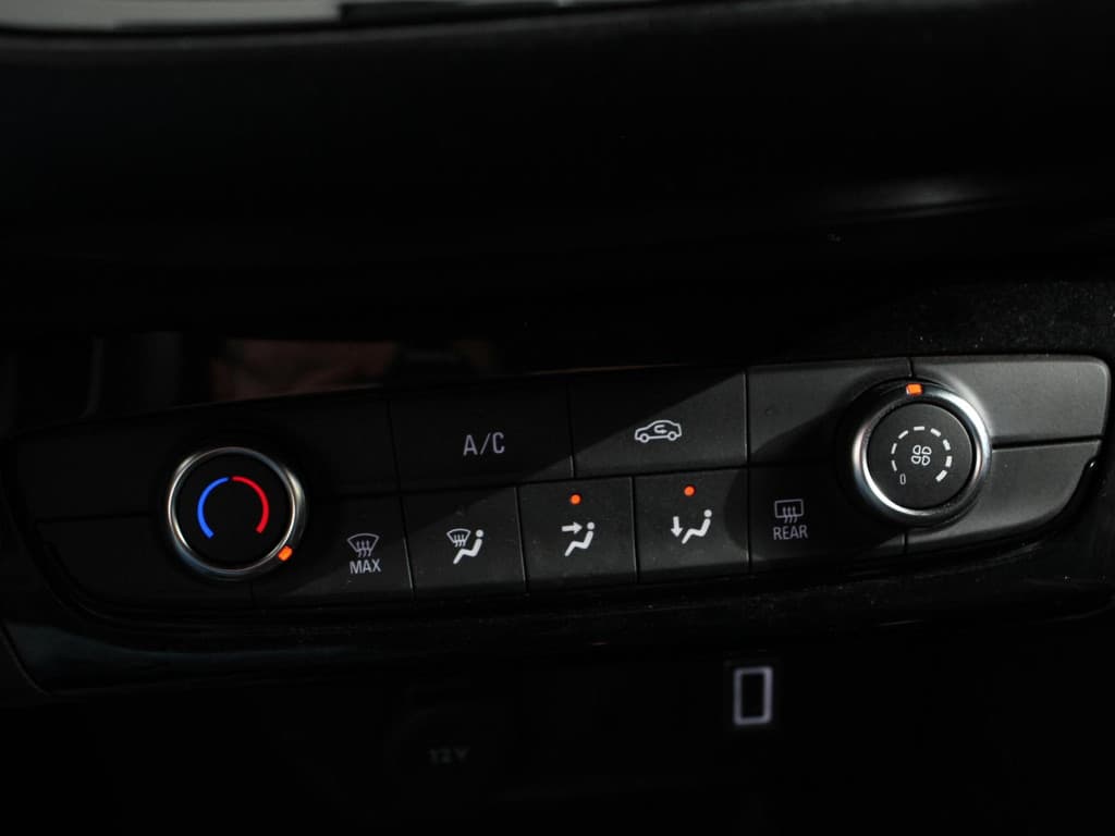 Opel Corsa 1.2 Turbo 110pk Hybrid Automaat GS thumbnail 15