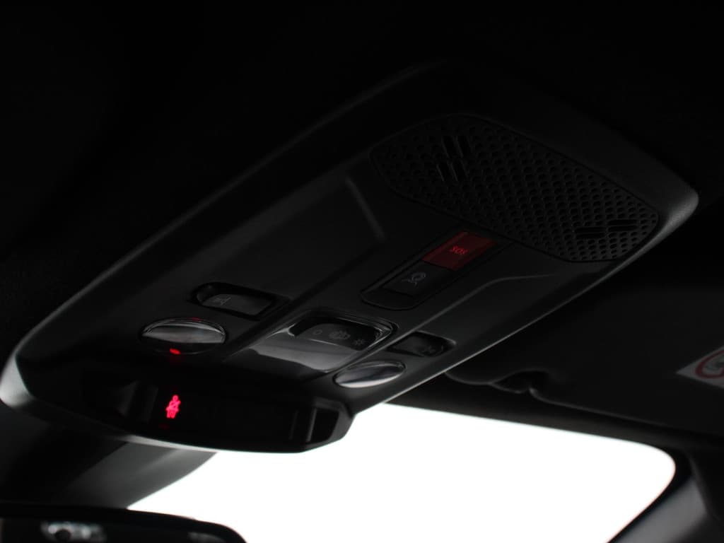 Opel Corsa 1.2 Turbo 110pk Hybrid Automaat GS thumbnail 19