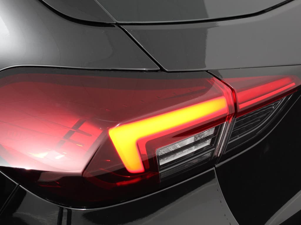 Opel Corsa 1.2 Turbo 110pk Hybrid Automaat GS thumbnail 32