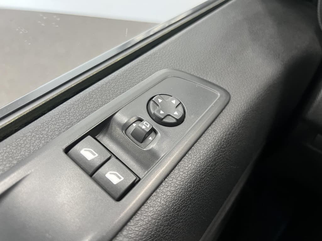 Toyota PROACE Electric Verso L2 Automaat 75 kWh 9 pers. thumbnail 9