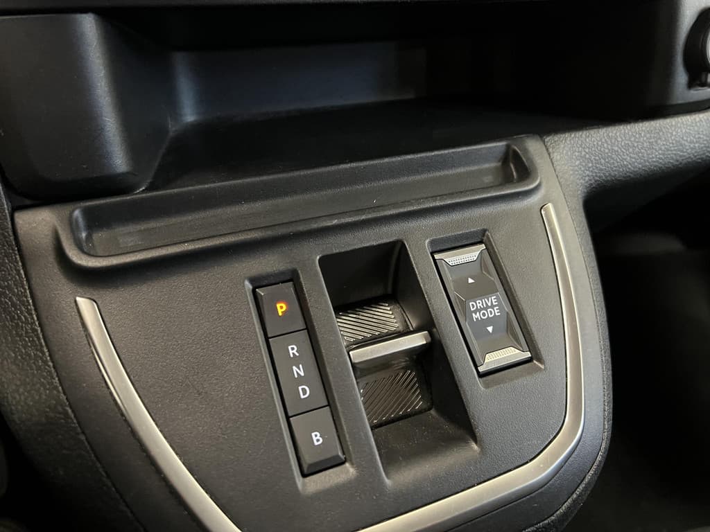 Toyota PROACE Electric Verso L2 Extra Range Cool 75 kWh 9p Personen bus thumbnail 17