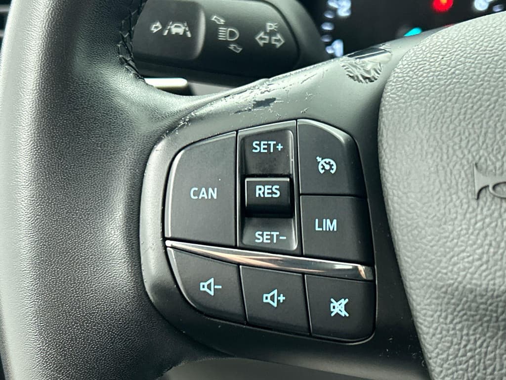 Ford FOCUS Wagon 1.0 EcoBoost Hybrid Active thumbnail 6