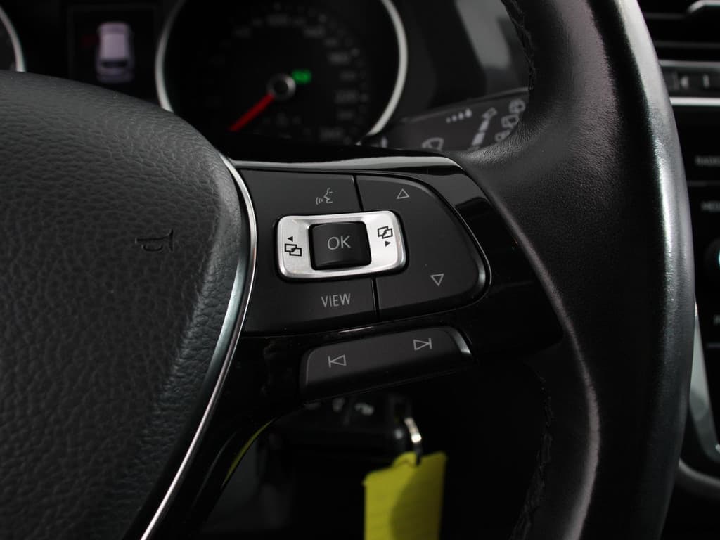 Volkswagen Tiguan Allspace 1.5 TSI DSG Comfortline 7p thumbnail 17