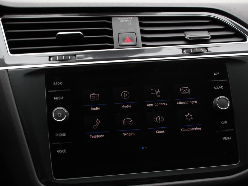 Volkswagen Tiguan Allspace 1.5 TSI DSG Comfortline 7p thumbnail 37