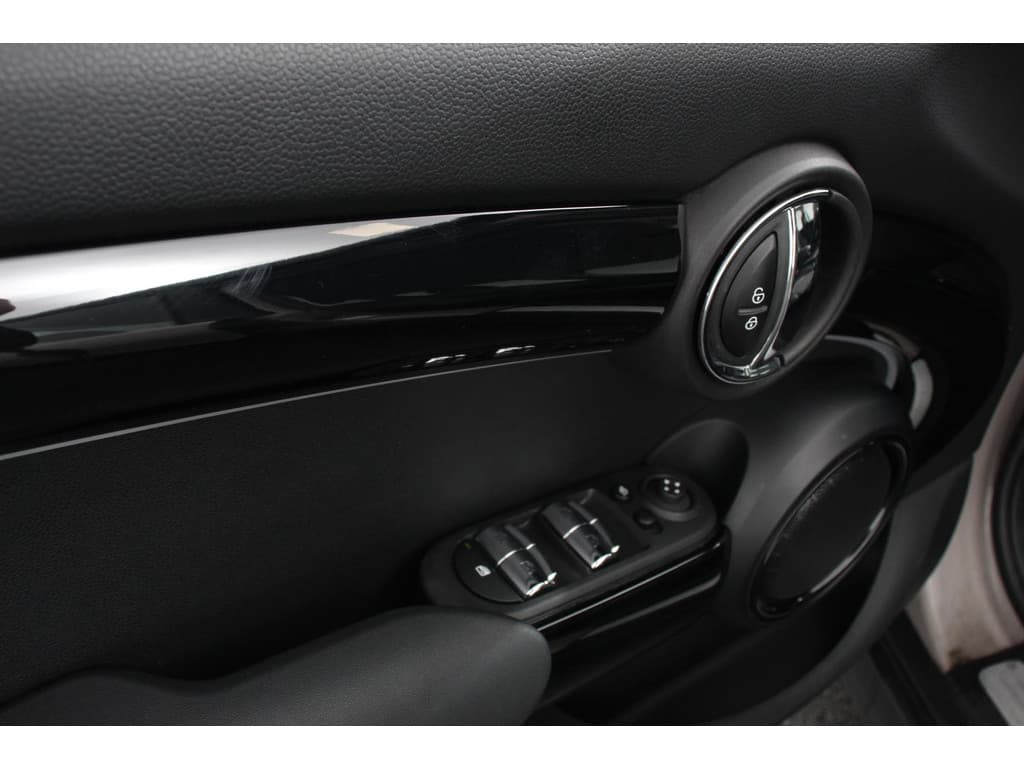 MINI Mini 1.5 Cooper Maximise Steptronic 5 deurs thumbnail 11