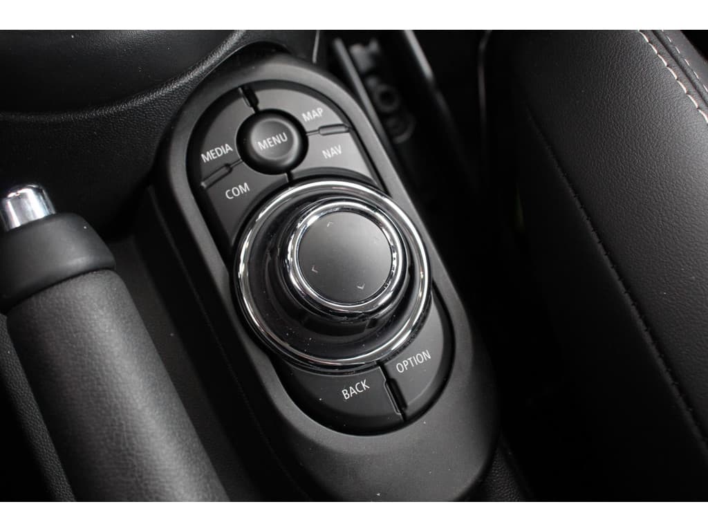 MINI Mini 1.5 Cooper Maximise Steptronic 5 deurs thumbnail 16