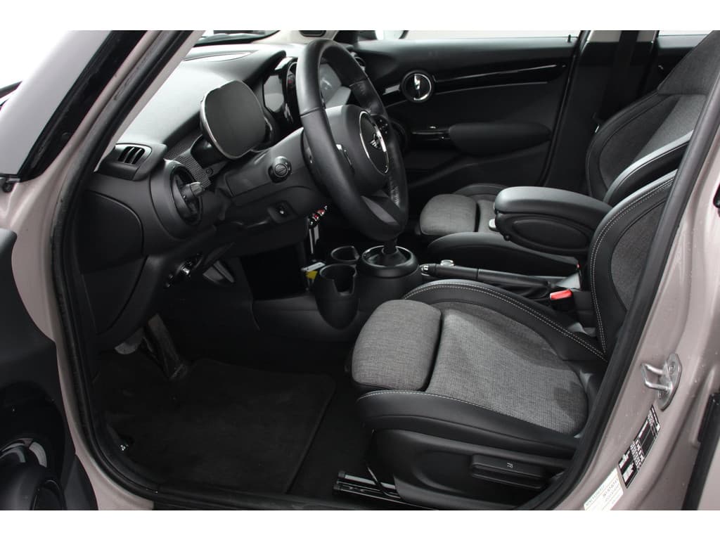 MINI Mini 1.5 Cooper Maximise Steptronic 5 deurs thumbnail 8