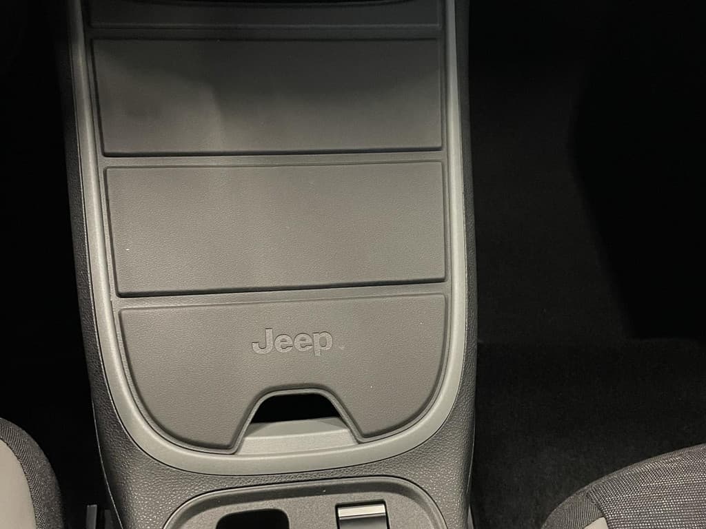 Jeep Avenger Longitude Automaat 54 kWh thumbnail 21