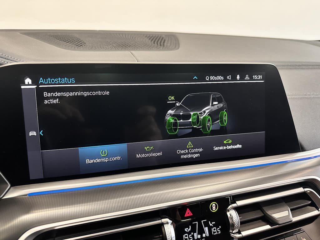 BMW X5 xDrive45e High Executive thumbnail 39