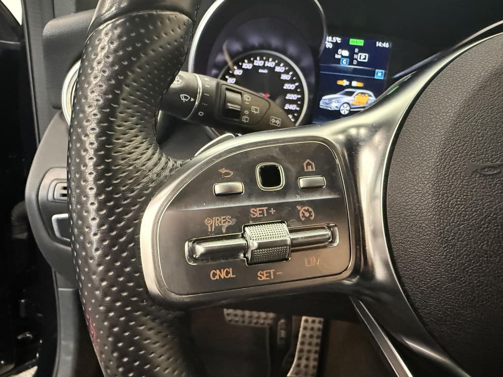 Mercedes-Benz GLC 300e 4MATIC Automaat PHEV AMG Line thumbnail 15