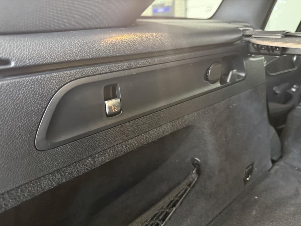 Mercedes-Benz GLC 300e 4MATIC Automaat PHEV AMG Line thumbnail 19