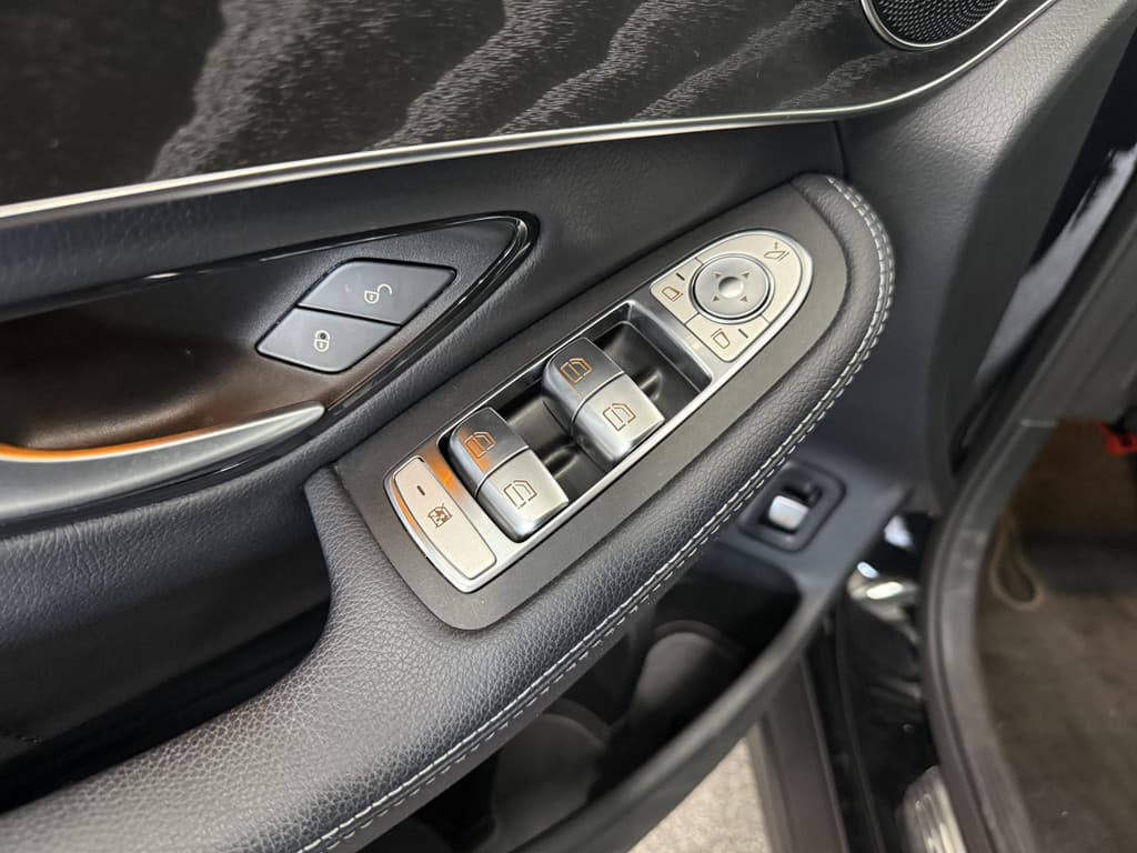 Mercedes-Benz GLC 300e 4MATIC Automaat PHEV AMG Line thumbnail 21