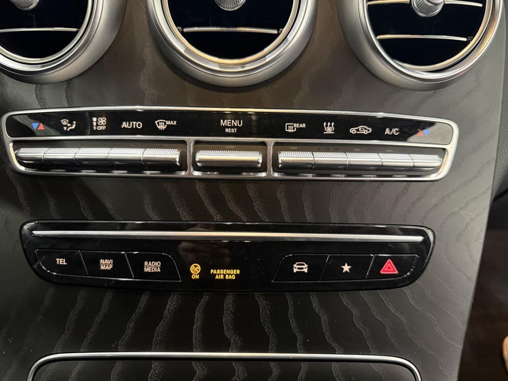 Mercedes-Benz GLC 300e 4MATIC Automaat PHEV AMG Line thumbnail 28