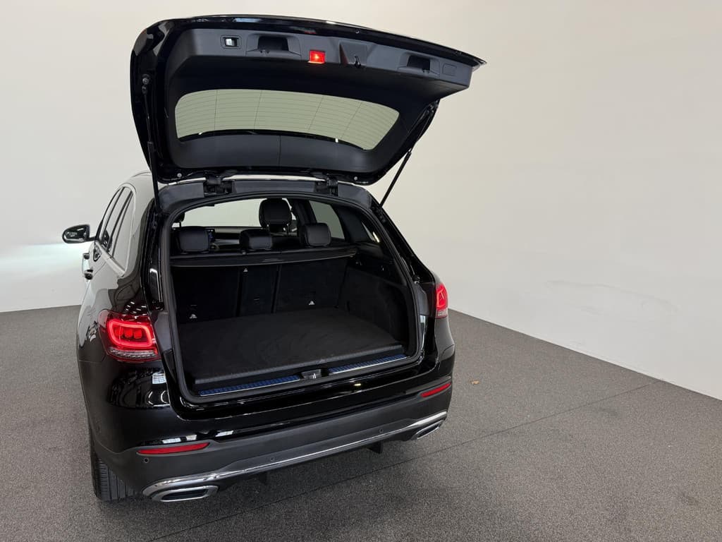 Mercedes-Benz GLC 300e 4MATIC Automaat PHEV AMG Line thumbnail 9