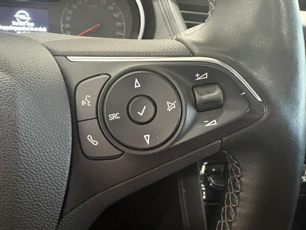 Opel Grandland X 1.2 Turbo Business Executive thumbnail 16