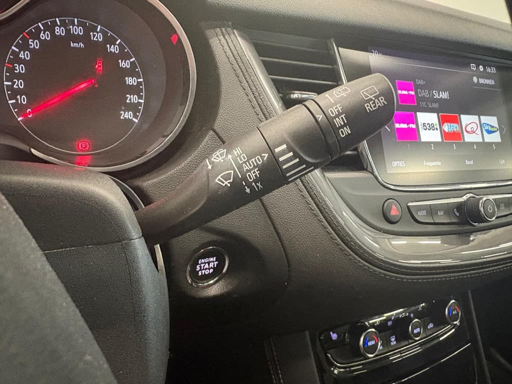 Opel Grandland X 1.2 Turbo Business Executive thumbnail 17