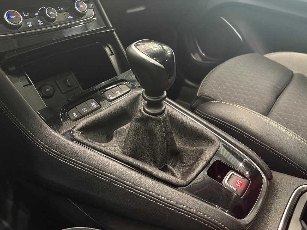 Opel Grandland X 1.2 Turbo Business Executive thumbnail 22