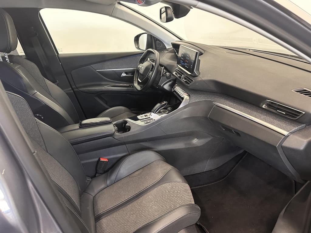 Peugeot 5008 1.2 Aut. PureTech Allure Pack thumbnail 16