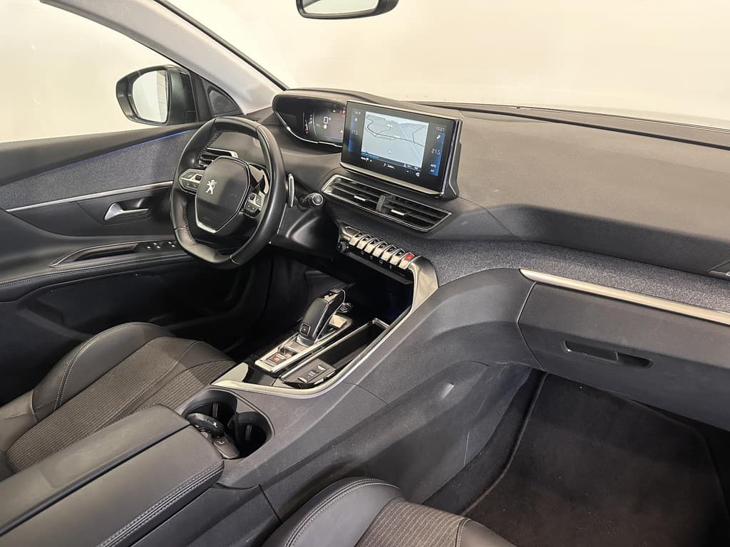 Peugeot 5008 1.2 Aut. PureTech Allure Pack thumbnail 18