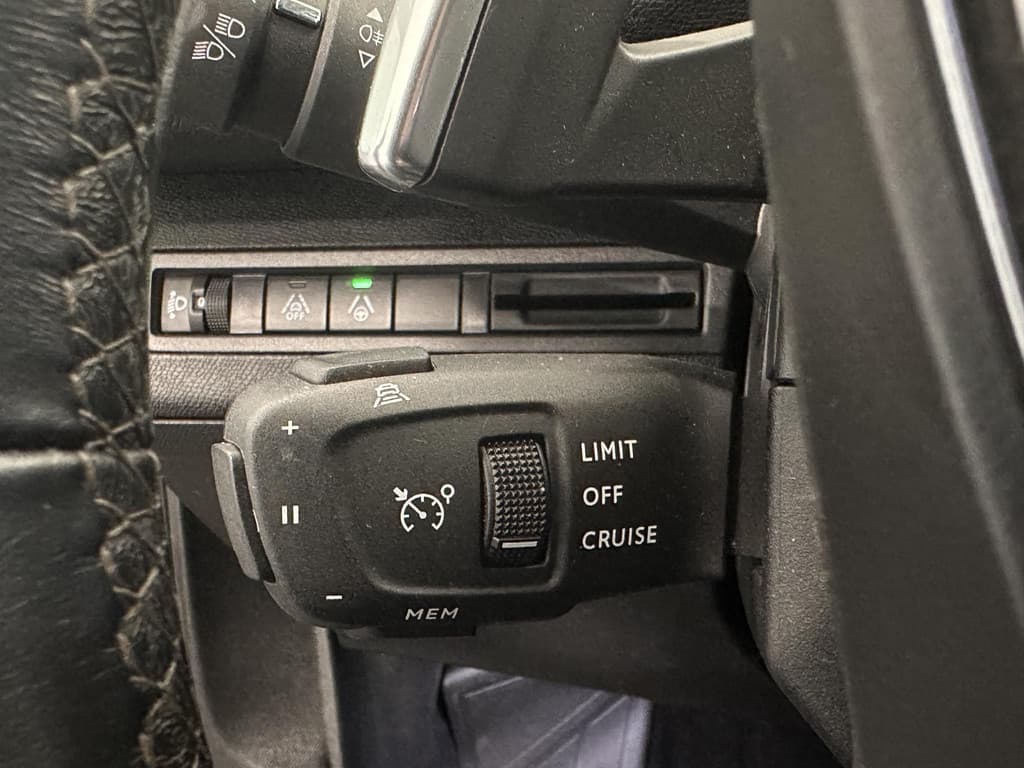 Peugeot 5008 1.2 Aut. PureTech Allure Pack thumbnail 23