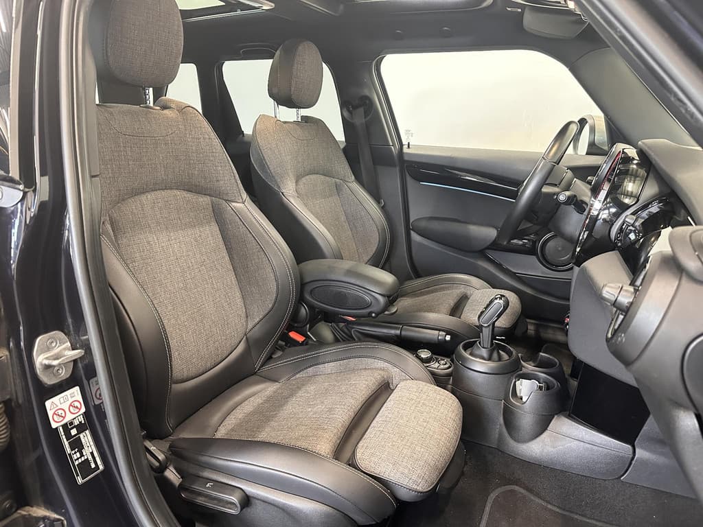 MINI Mini 1.5 Cooper Yours 5-DRS DCT-7 Aut. 136pk thumbnail 13