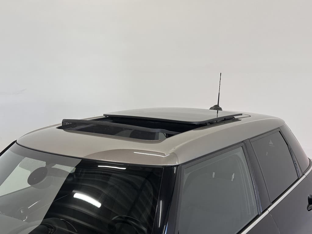 MINI Mini 1.5 Cooper Yours 5-DRS DCT-7 Aut. 136pk thumbnail 7