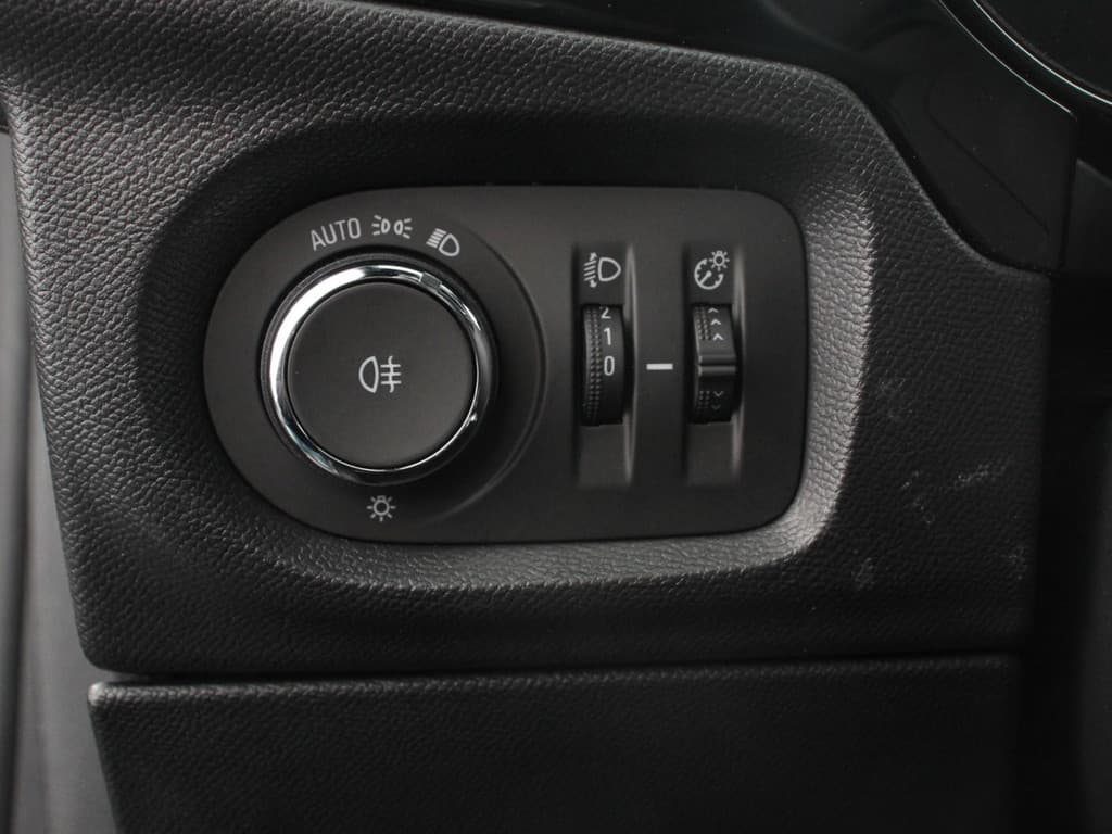 Opel Corsa 1.2 Turbo Automaat GS Line thumbnail 14