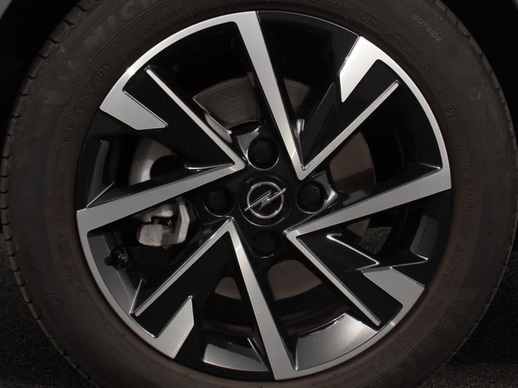 Opel Corsa 1.2 Turbo Automaat GS Line thumbnail 32