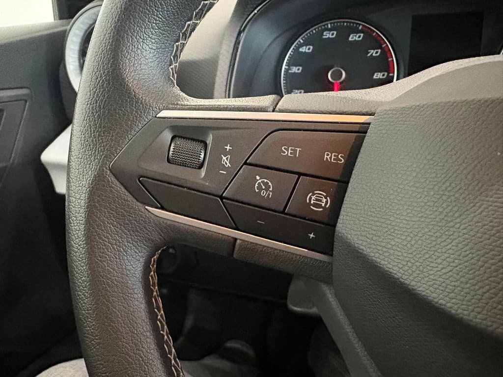 SEAT Arona 1.0 TSI Style Business Connect thumbnail 13