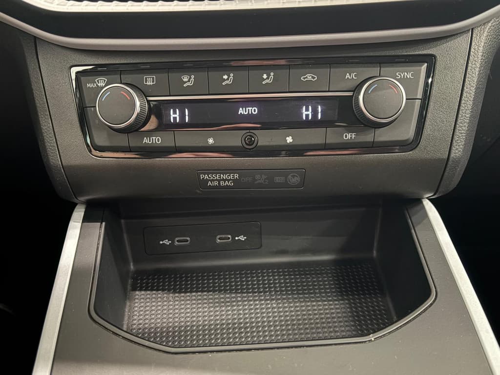 SEAT Arona 1.0 TSI Style Business Connect thumbnail 19