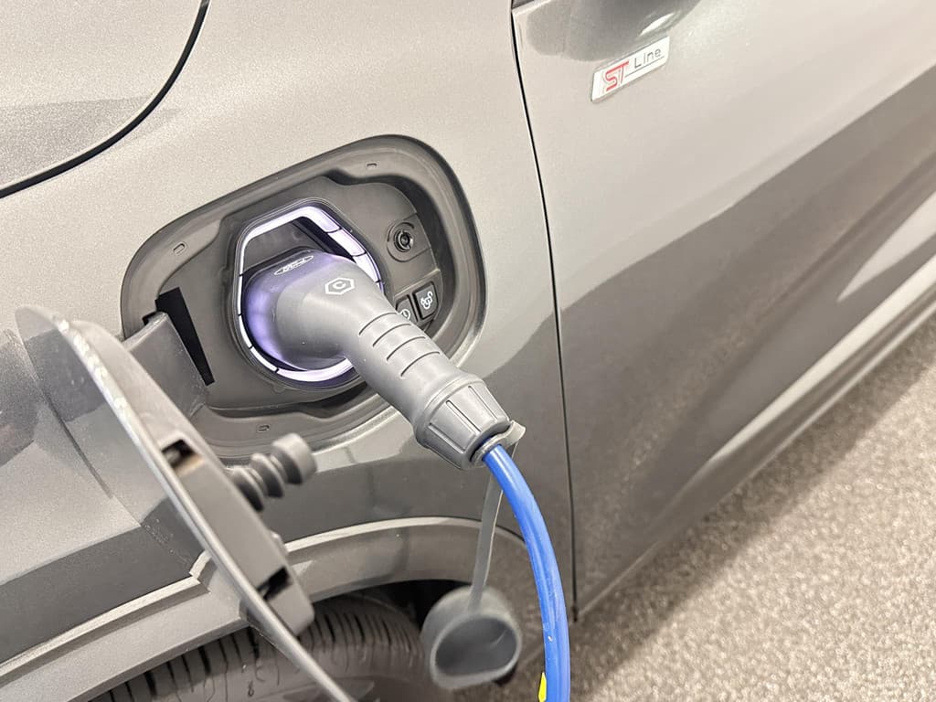 Ford Kuga 2.5 PHEV ST-Line thumbnail 33