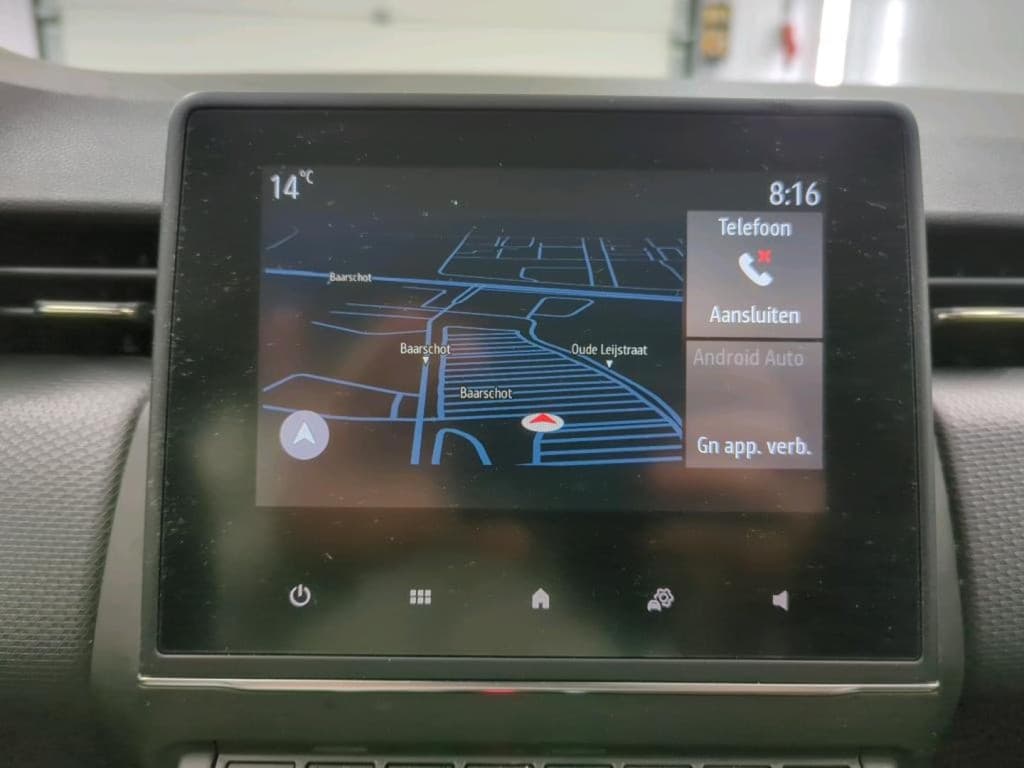 Renault Clio 1.0 TCe 90 Equilibre thumbnail 11