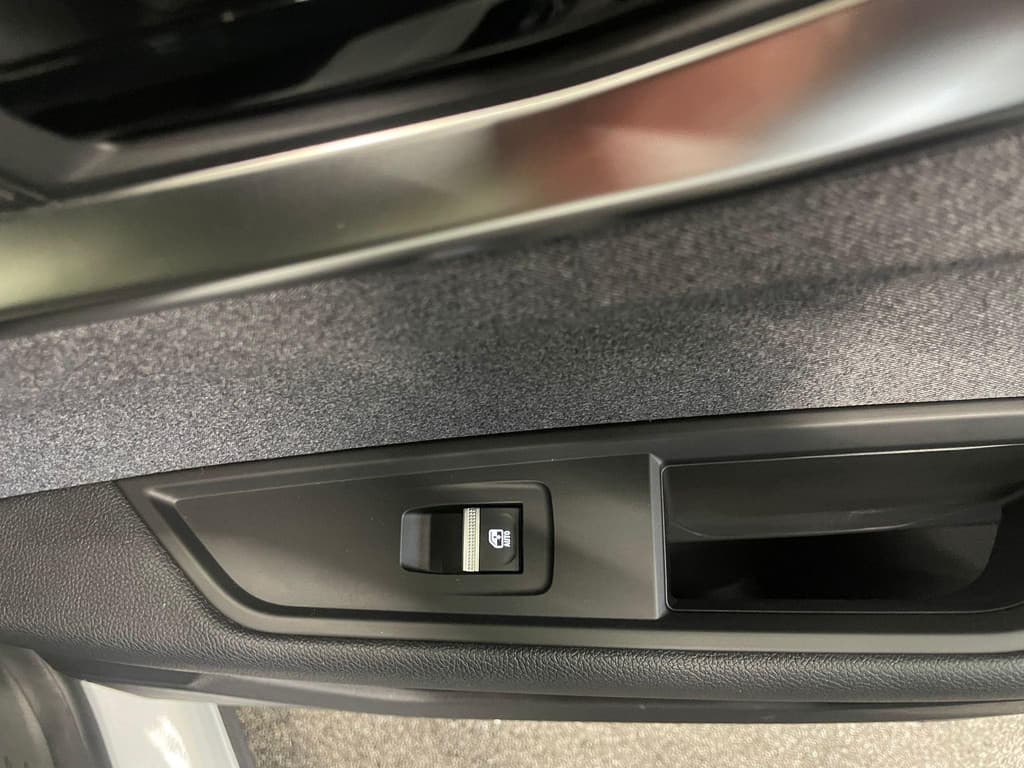 Renault Austral 1.2 E-Tech Full Hybrid 200 Techno Aut. thumbnail 27