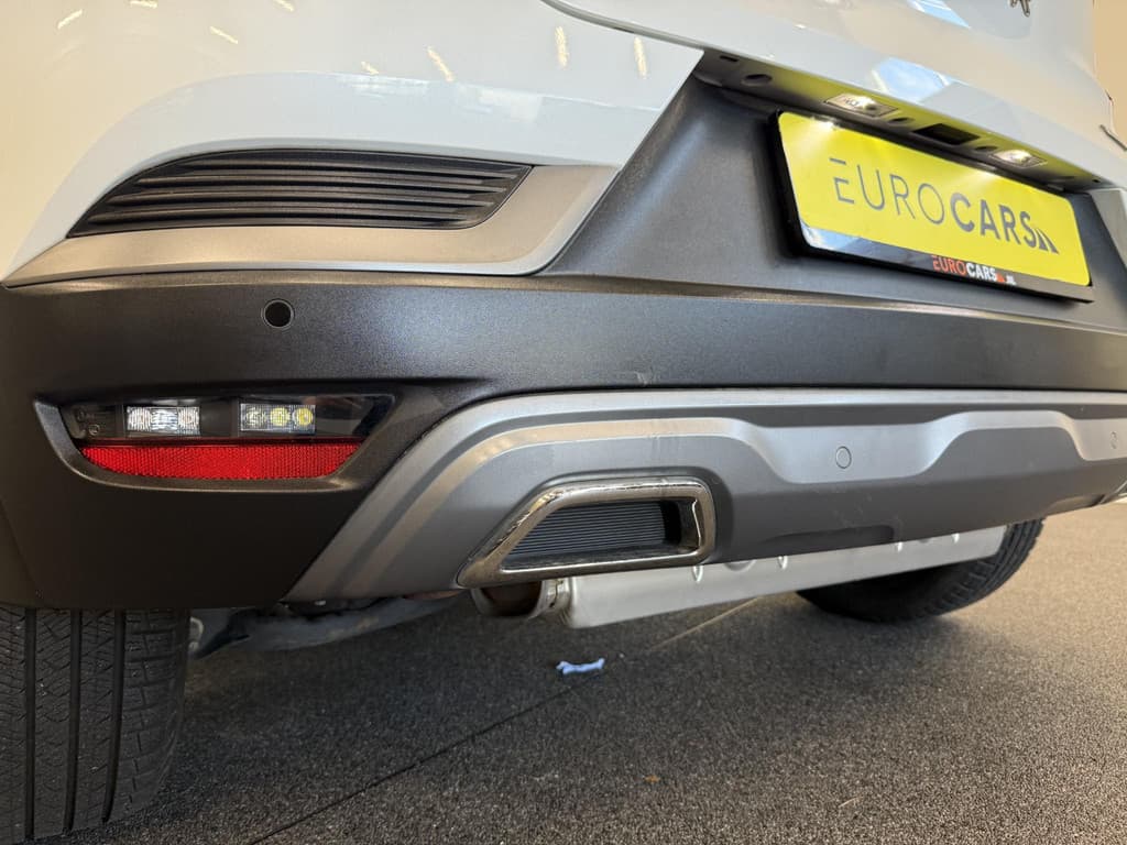 Renault Captur 1.6 E-Tech Plug-in Hybrid 160 R.S. Line thumbnail 11