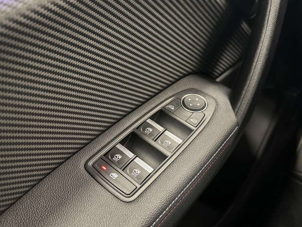 Renault Captur 1.6 E-Tech Plug-in Hybrid 160 R.S. Line thumbnail 22