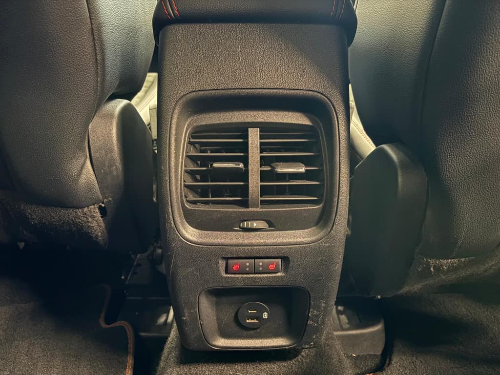 Ford Kuga 2.5 PHEV ST-Line X thumbnail 26