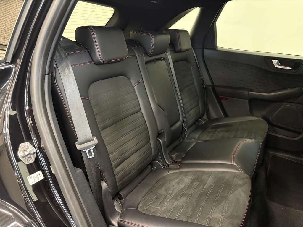 Ford Kuga 2.5 PHEV ST-Line X thumbnail 27