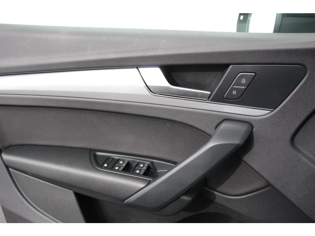 Audi Q5 50 TFSI e quattro Pro Line S-Line Plugin Hybrid thumbnail 12