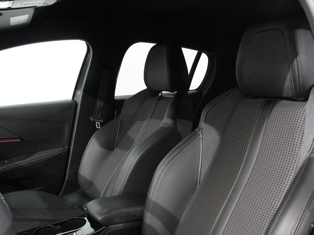 Peugeot 208 1.2 PureTech 100pk Automaat GT-Line thumbnail 33