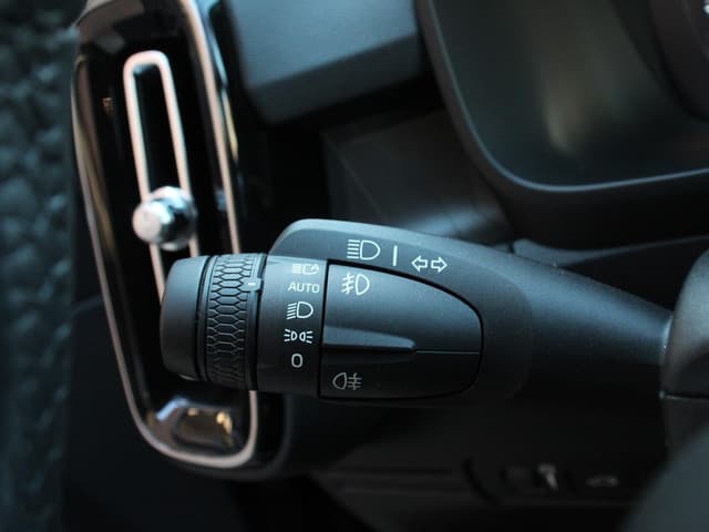 Volvo XC40 1.5 T4 Plug-in hybrid Plus Bright thumbnail 13