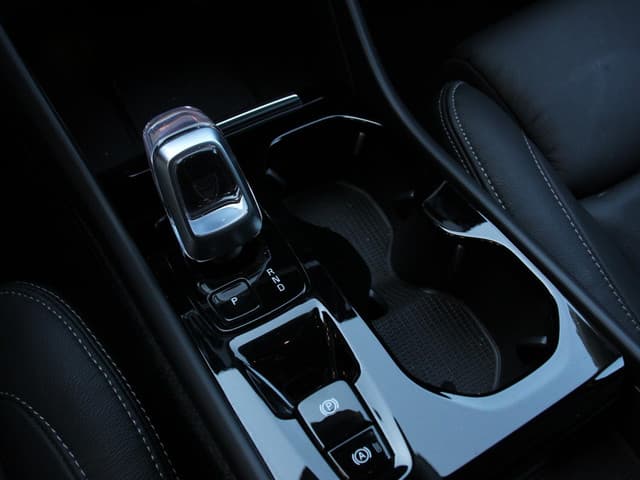 Volvo XC40 1.5 T4 Plug-in hybrid Plus Bright thumbnail 19