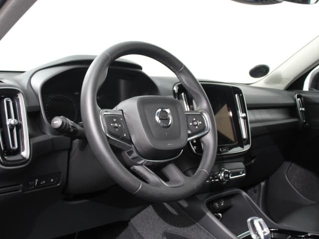 Volvo XC40 1.5 T4 Plug-in hybrid Plus Bright thumbnail 2