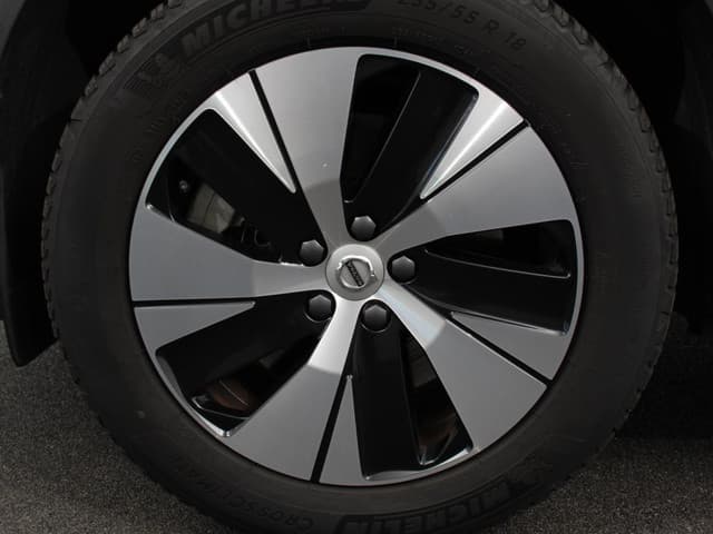 Volvo XC40 1.5 T4 Plug-in hybrid Plus Bright thumbnail 4