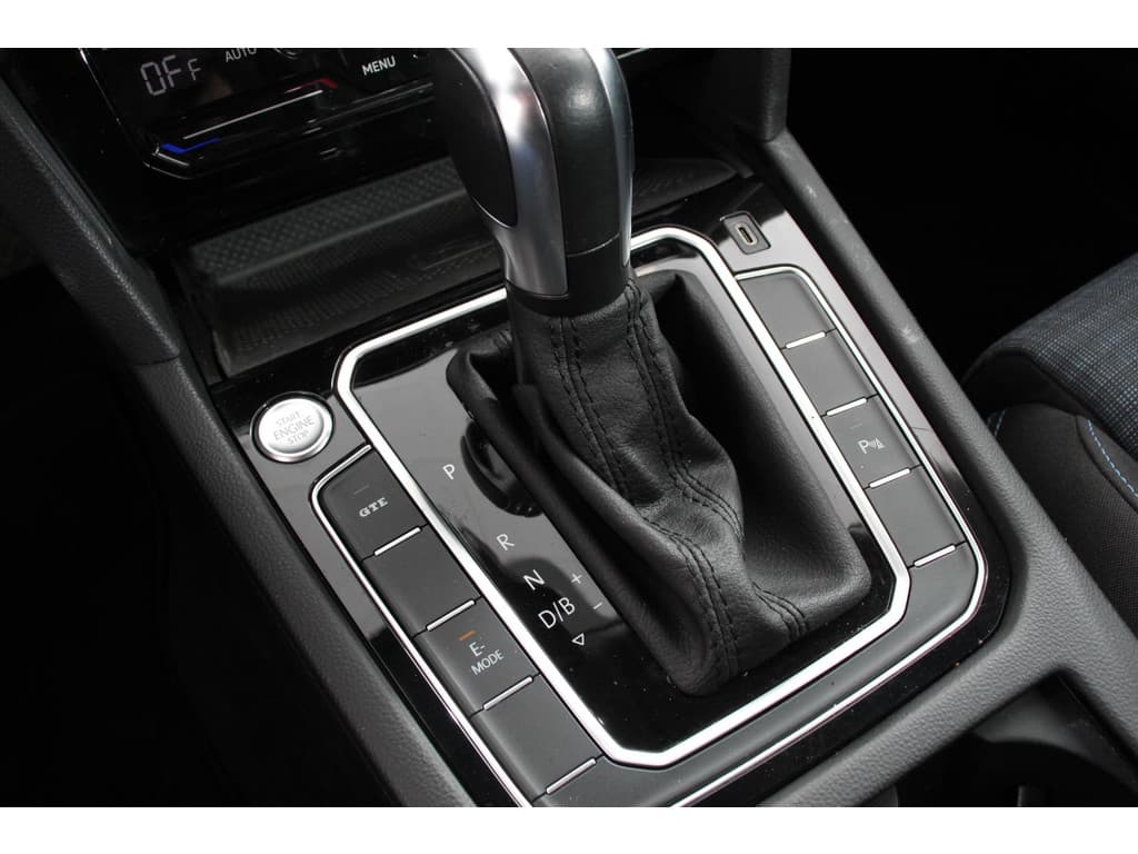 Volkswagen Passat Variant 1.4 TSI PHEV GTE thumbnail 15