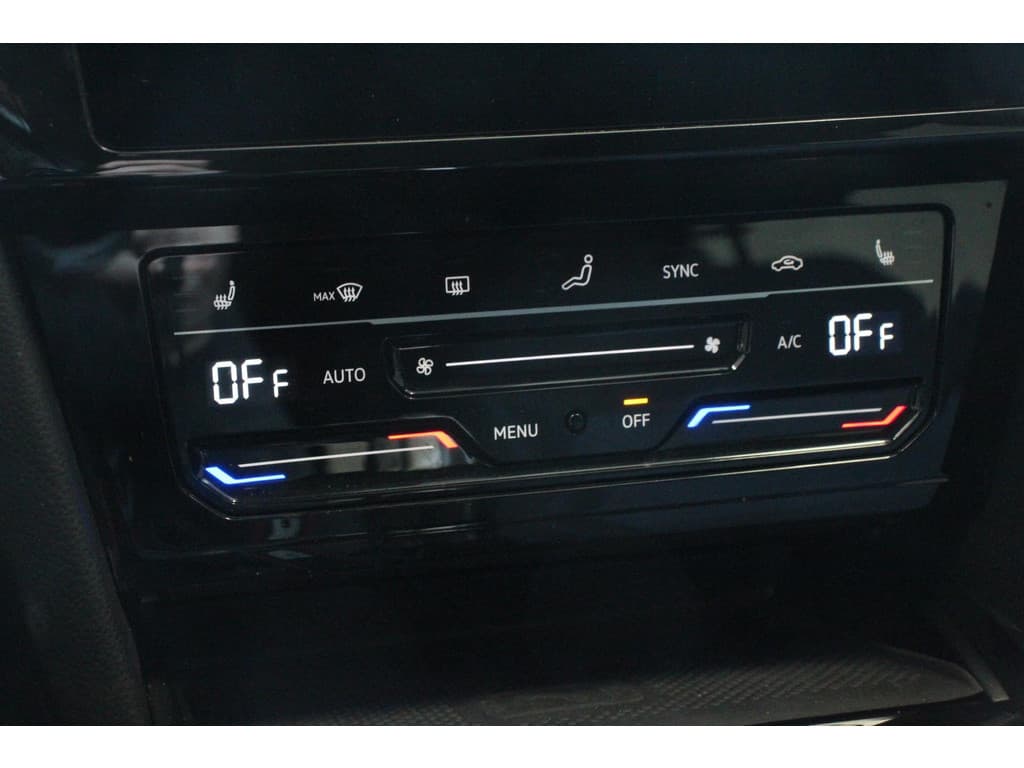 Volkswagen Passat Variant 1.4 TSI PHEV GTE thumbnail 16