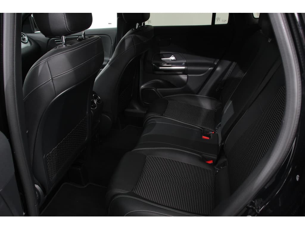 Mercedes-Benz GLA 200 163pk DCT Automaat Progressive thumbnail 11